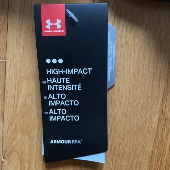 Under armour sports bra - Picture 4 of 6